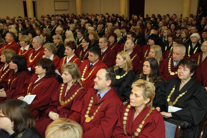 Latvijas tiesnešu konference. null