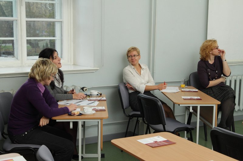 Diskusija par Latvijas Universitātes, darba devēju un sociālo partneru sadarbību jauno speciālistu sagatavošanā. null