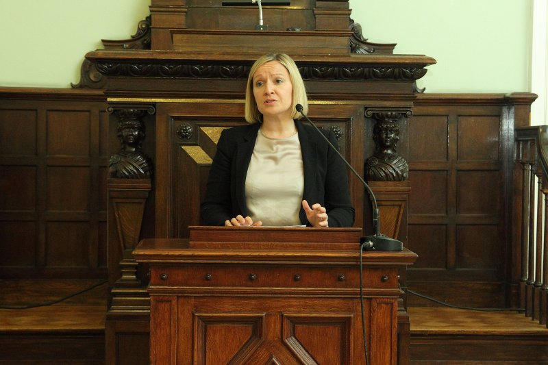 Īrijas Eiropas lietu ministres Lusindas Kreitones (Lucinda Creighton) lekcija  
«Īrija un Eiropas Savienība: Īrijas prezidentūra Eiropas Savienības Padomē 2013. gadā» Īrijas Eiropas lietu ministre Lusinda Kreitone (Lucinda Creighton).