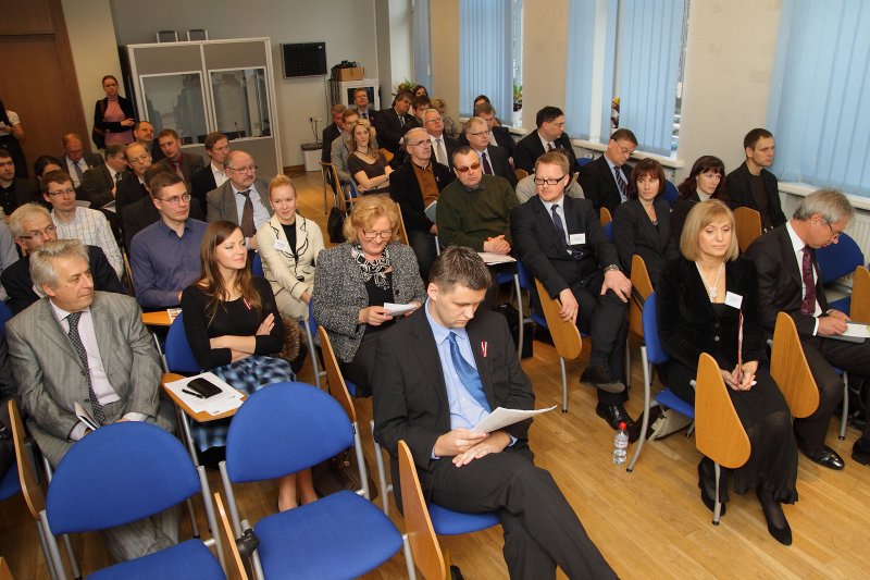 Baltijas Inovatīvo Pētījumu un Tehnoloģiju platformas 
(BIRTI - Baltic Innovative Research and Tehnology Infrastructure ) 
projekta prezentācija un diskusija par zinātnieku un uzņēmēju sadarbības modeļiem. null