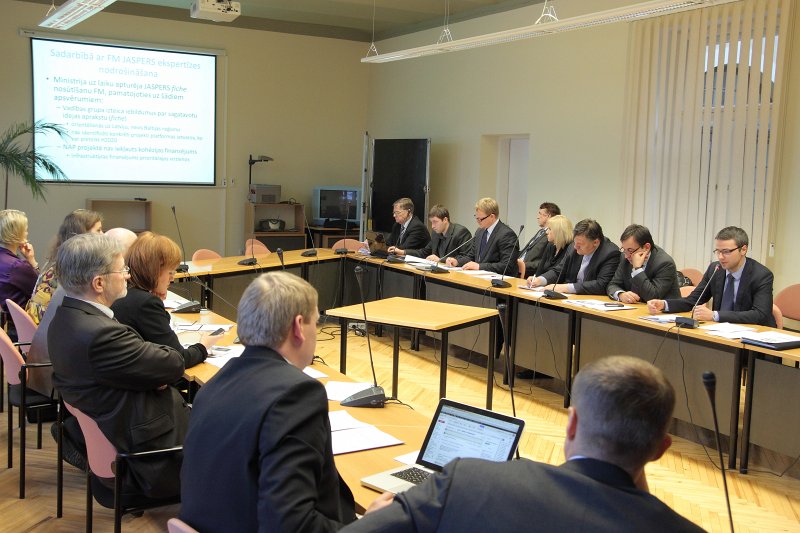 LR Saeimas tautsaimniecības komisijas Inovāciju un zinātnes apakškomisijas izskata jautājumu par Baltijas Inovatīvo pētījumu un tehnoloģiju platformas (BIRTI) projekta attīstības gaitu. null