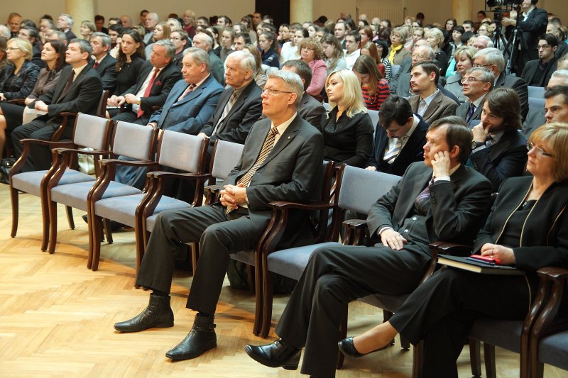 Latvijas Universitātes 71. zinātniskās konferences atklāšanas plenārsēde «Latvijas ekonomika pasaules ceļos». null