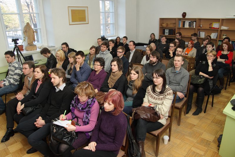 Diskusija «Priekš kam man baznīca?» ar LELB arhibīskapu Jāni Vanagu Latvijas Universitātes Teoloģijas fakultātē. null