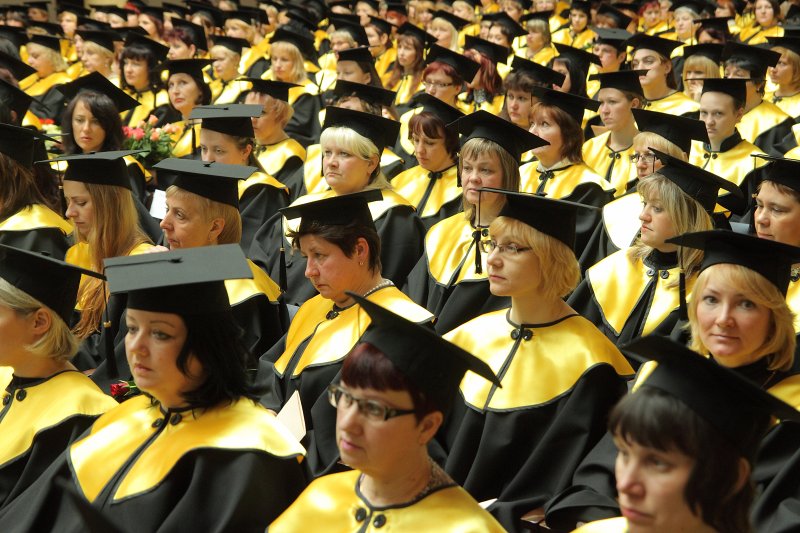 Latvijas Universitātes Medicīnas fakultātes Māszinību profesionālās augstākās izglītības bakalaura studiju programmas absolventu izlaidums. null