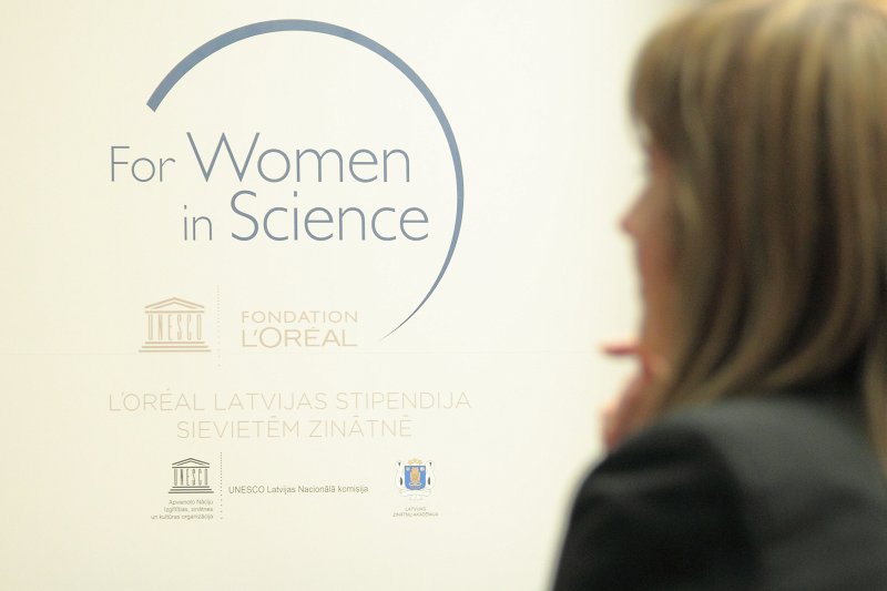 2013. gada L`ORÉAL Latvijas stipendijas «Sievietēm zinātnē» ar UNESCO Latvijas Nacionālās komisijas un Latvijas Zinātņu akadēmijas 
atbalstu pasniegšanas ceremonija. null