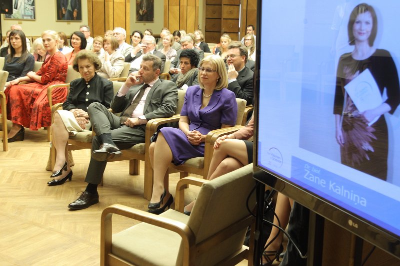 2013. gada L`ORÉAL Latvijas stipendijas «Sievietēm zinātnē» ar UNESCO Latvijas Nacionālās komisijas un Latvijas Zinātņu akadēmijas 
atbalstu pasniegšanas ceremonija. null
