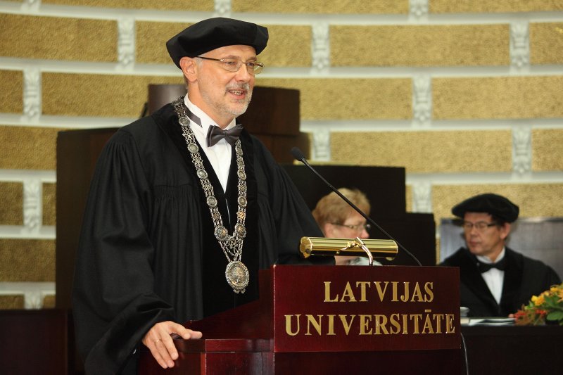 Latvijas Universitātes 94. gadadienai veltīta LU Senāta svinīgā sēde. LU rektora prof. Mārča Auziņa uzruna.