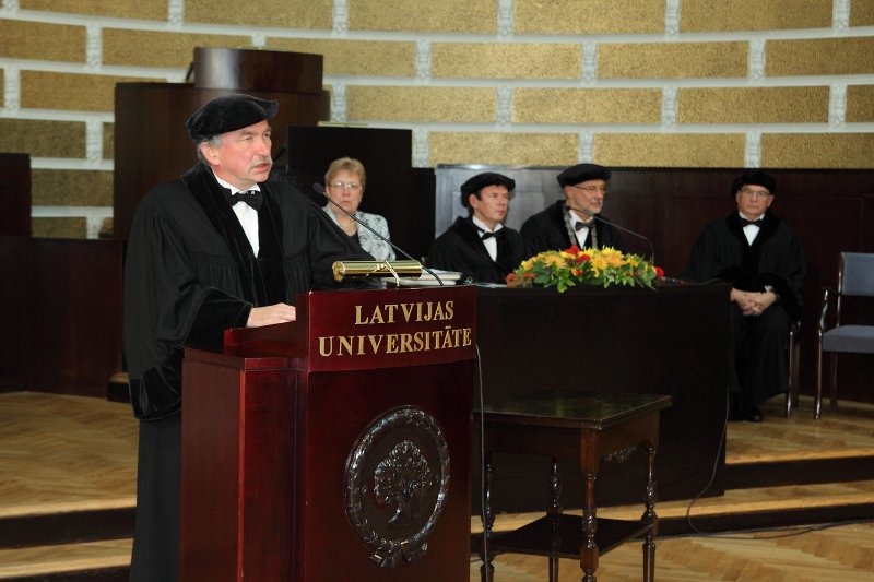 Latvijas Universitātes 94. gadadienai veltīta LU Senāta svinīgā sēde. LU doktoru promocijas ceremonija. LU zinātņu prorektora prof. Indriķa Muižnieka uzruna.