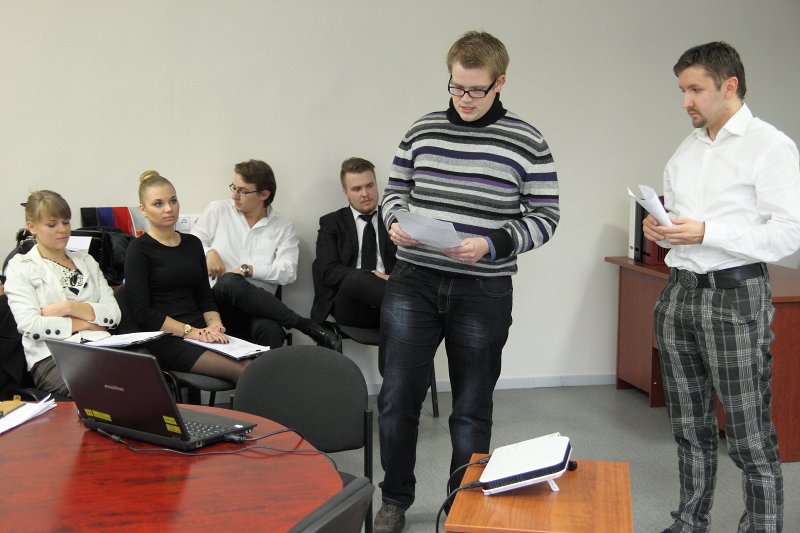 Jauno dalībnieku uzņemšana Latvijas Universitātes Ekonomikas un vadības fakultātes Biznesa inkubatorā. null