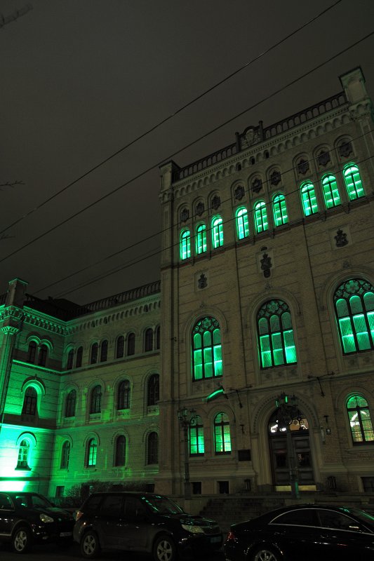 Festivāla «Staro Rīga» instalācija «Gaišais prāts» uz Latvijas Universitātes galvenās ēkas. null