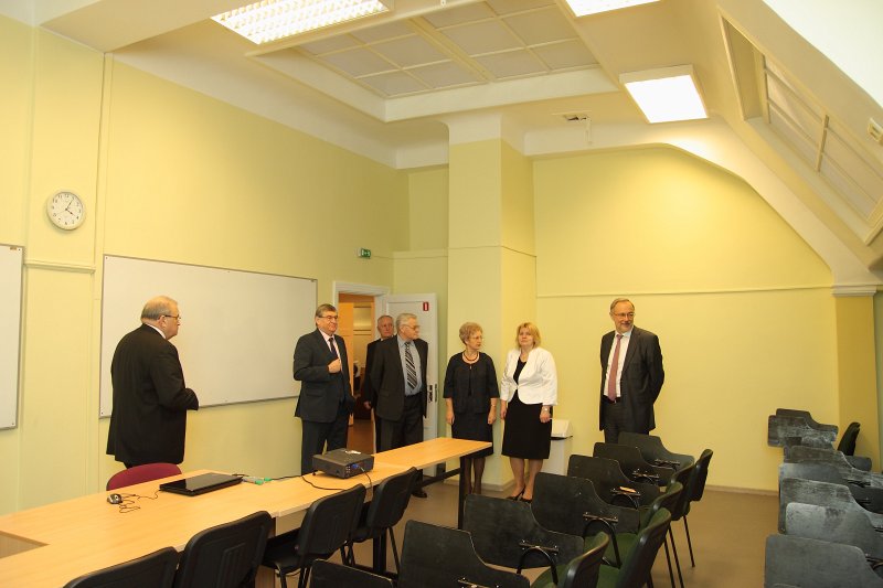 Latvijas Universitātes Medicīnas fakultātes jauno telpu Raiņa bulvārī 19 prezentācija. LU MF jauno telpu apskate.