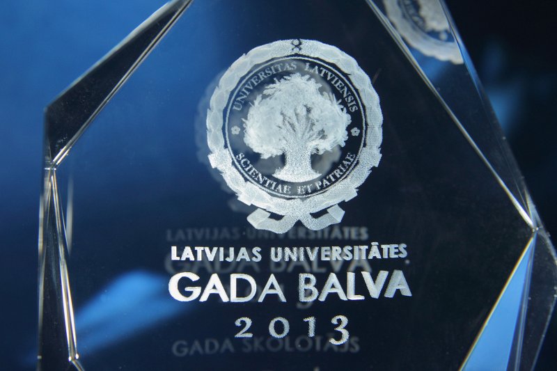 Latvijas Universitātes darbinieku sapulce, Latvijas Universitātes Gada balvas pasniegšana. null
