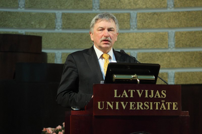 Latvijas Universitātes 72. konference. Plenārsēde «Kāpnes uz izcilību». LU zinātņu prorektora prof. Indriķa Muižnieka uzruna.