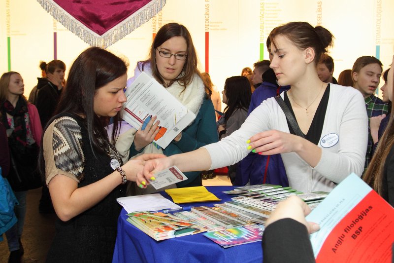 Latvijas Universitāte piedalās 20. starptautiskajā izglītības izstādē «Skola 2014» Starptautiskajā izstāžu centrā Ķīpsalā. null