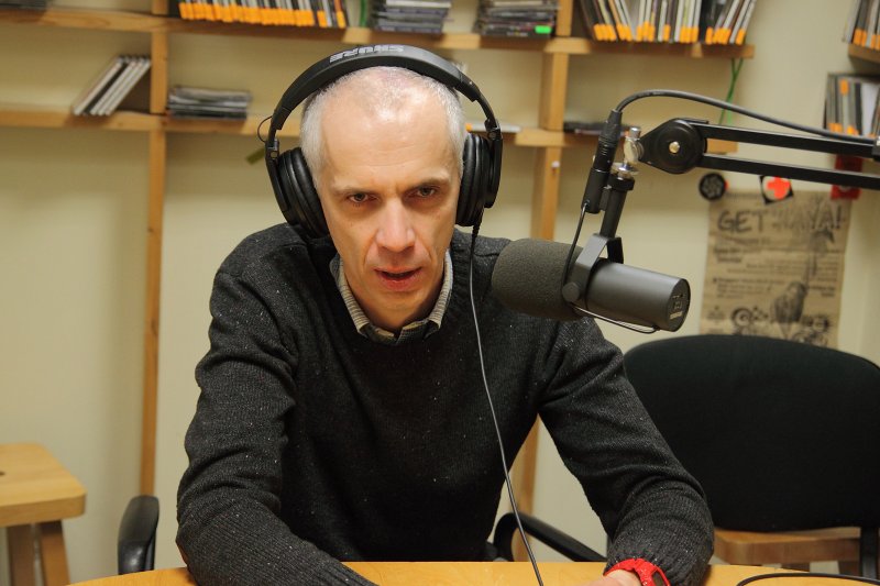 Latvijas Universitātes Psiholoģijas nodaļas profesors Ivars Austers radio NABA studijā. null