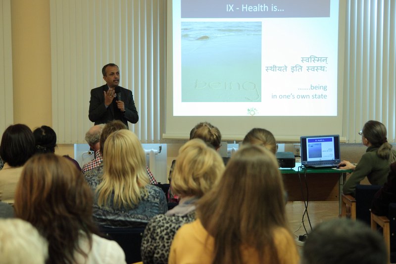 Konference «Ājurvēdas izglītības perspektīvas Latvijā». Dr. Unniappan Indulal.