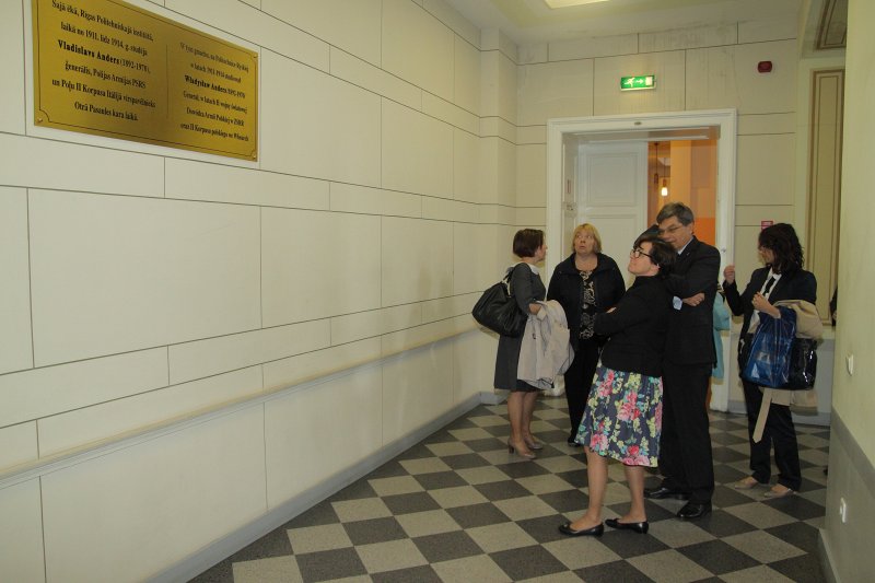 Polijas Izglītības ministres vizīte Latvijas Universitātē. null