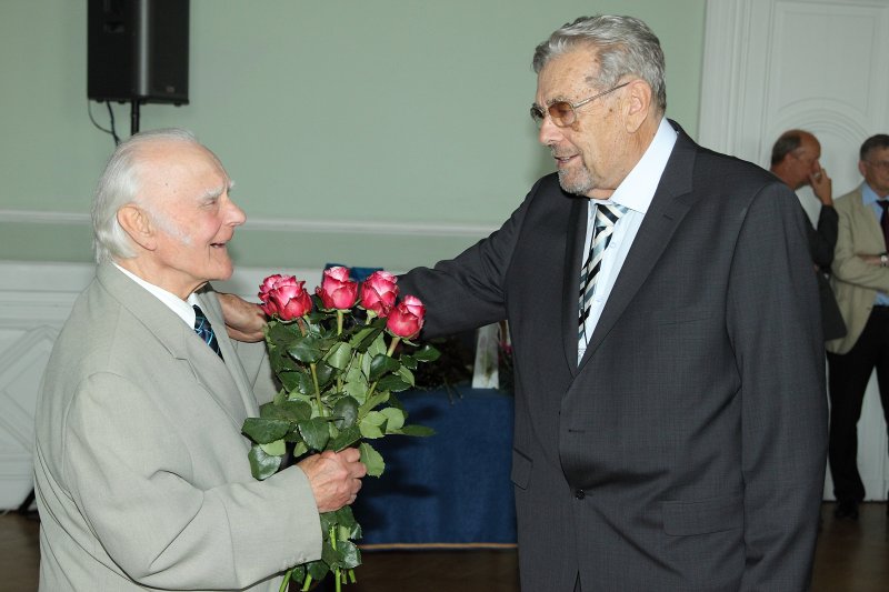 Latvijas Universitātes senioru jubileju svinības. null