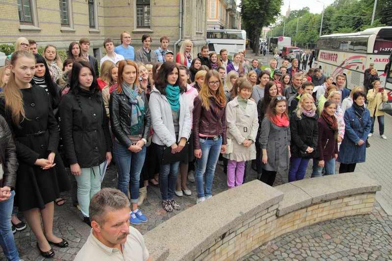 Latvijas Universitātes kolektīvi dodas uz 17. Baltijas valstu studentu dziesmu un deju svētkiem «Gaudeamus» Daugavpilī. null
