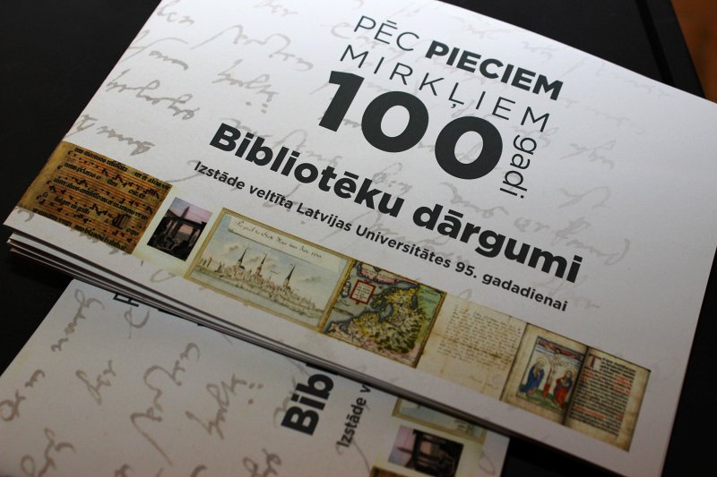 Izstādes «Pēc 5 mirkļiem 100 gadi: Bibliotēku dārgumi» atklāšana Latvijas Universitātes bibliotēkā. null