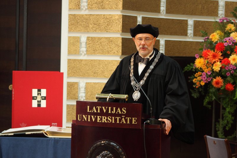 Latvijas Universitātes 95. gadadienai veltīta LU Senāta svinīgā sēde. Latvijas Universitātes rektora prof. Mārča Auziņa uzruna.
