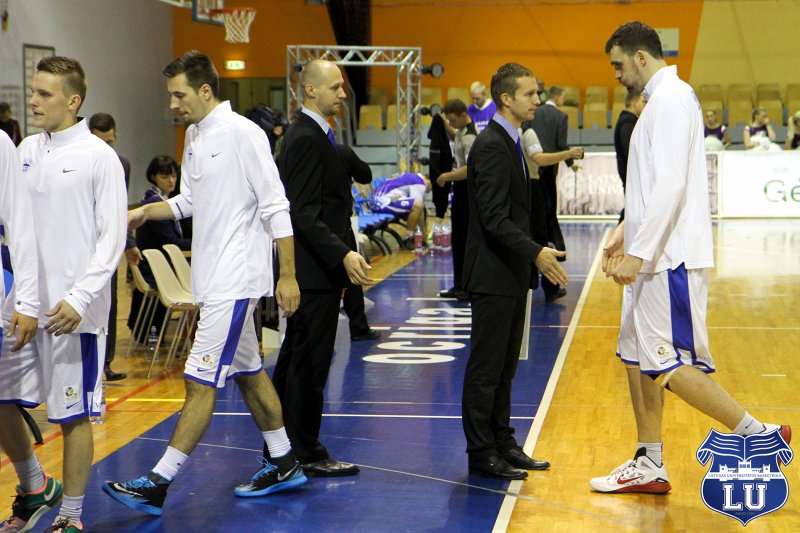 Aldaris Latvijas Basketbola līgas čempionāta spēle: Latvijas Universitāte - BK Jelgava (Olimpiskajā sporta centrā). null