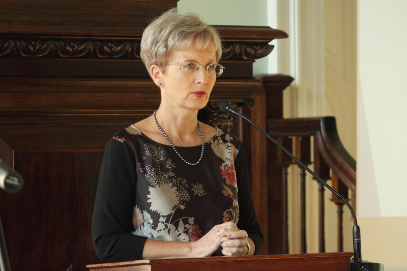 Latvijas Universitātes  Medicīnas fakultātes (LU MF) Dekāna balvas pasniegšanas ceremonija. LU MF dekāne prof. Ingrīda Rumba-Rozenfelde.