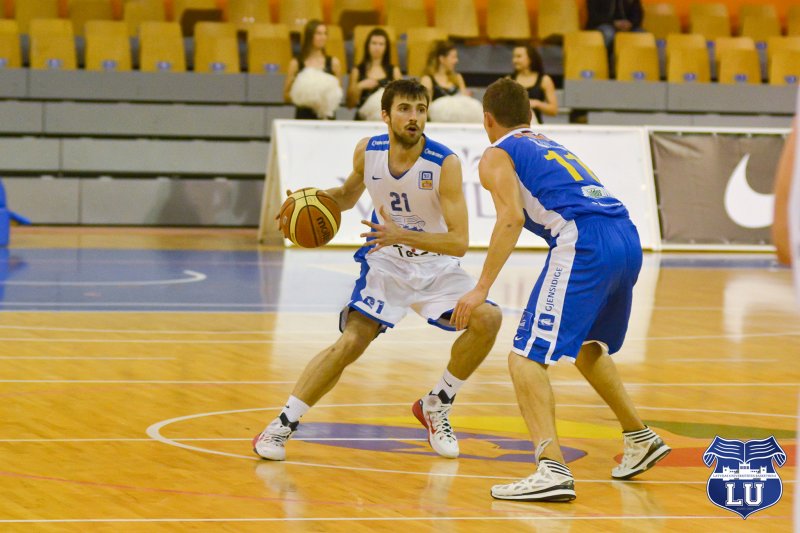 Aldaris Latvijas Basketbola līgas čempionāta spēle: Latvijas Universitāte - BK Saldus (Rīgas Olimpiskajā sporta centrā). null