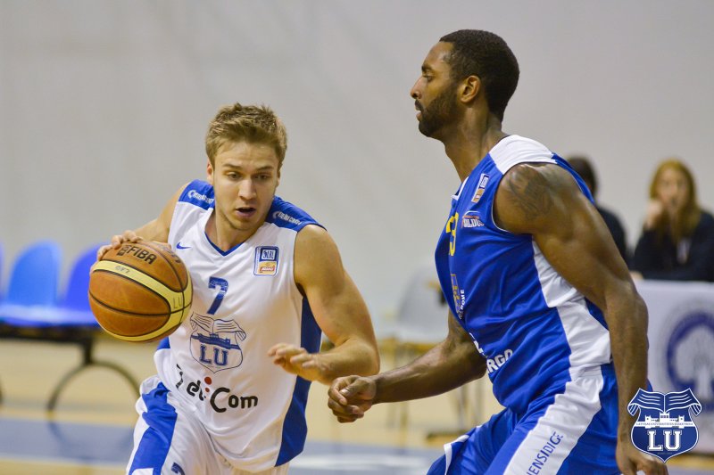 Aldaris Latvijas Basketbola līgas čempionāta spēle: Latvijas Universitāte - BK Saldus (Rīgas Olimpiskajā sporta centrā). null