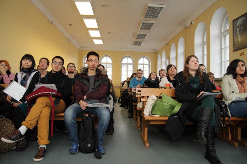 Informatīvā sapulce Latvijas Universitātes apmaiņas studentiem. null