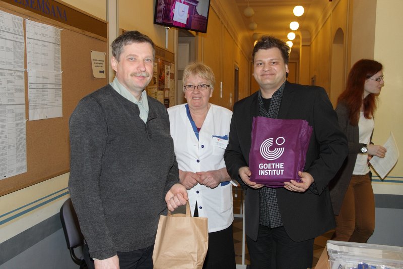 Akcija «Lieldienu donors 2015», ko rīko projekts «Kronbergs izglītībai» sadarbībā ar Valsts asinsdonoru centru, Latvijas Universitāti un Latvijas Universitātes Medicīnas fakultāti. null