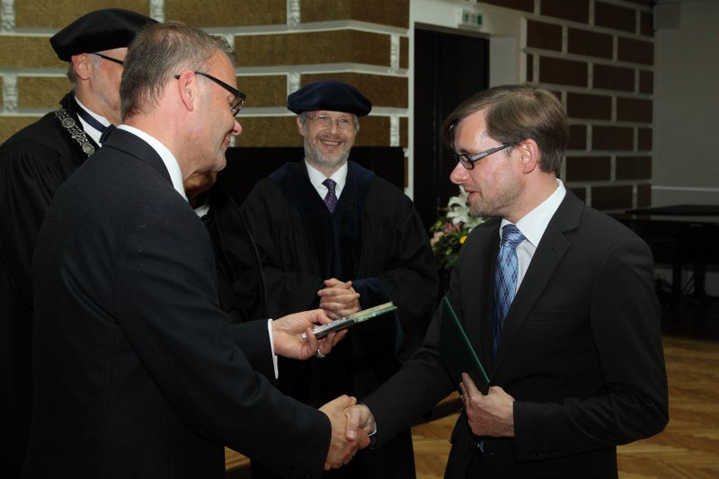 Latvijas Universitātes Teoloģijas fakultātes izlaidums. null