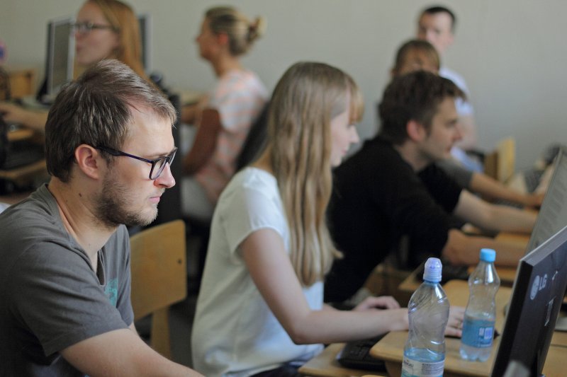 Latviešu valodas intensīvie kursi Latvijas Universitātes apmaiņas studentiem. null