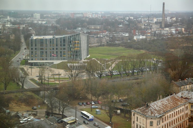 Latvijas Universitātes Dabaszinātņu akadēmiskā centra ēka Torņakalnā. null