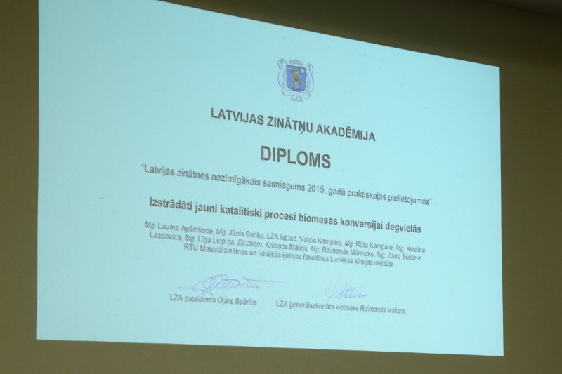 Latvijas 2015. gada izcilāko sasniegumu zinātnē godināšanas pasākums Latvijas Zinātņu akadēmijā. null