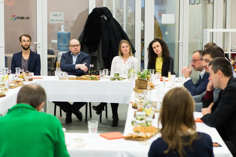 Dabaszinātņu un matemātikas skolotāju «Ekselences balvas» pasniegšanas ceremonija. null