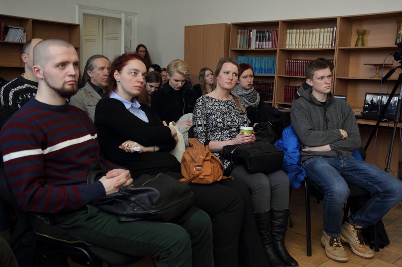Diskusija «Cita perspektīva: diskusija par bēgļu jautājumu» Latvijas Universitātes Teoloģijas fakultātē. null