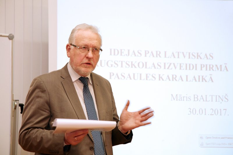 Latvijas Universitātes 75. konference, Zinātņu vēstures un muzejniecības sekcijas sēde. Māris Baltiņš.