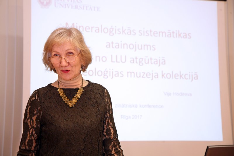 Latvijas Universitātes 75. konference, Zinātņu vēstures un muzejniecības sekcijas sēde. Vija Hodireva.
