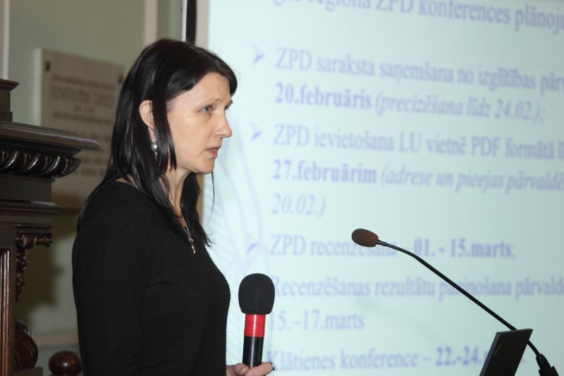 Tikšanās ar izglītības pārvaldēm un skolām par Rīgas reģiona skolēnu zinātnisko konferenci. Mairita Zalcmane.