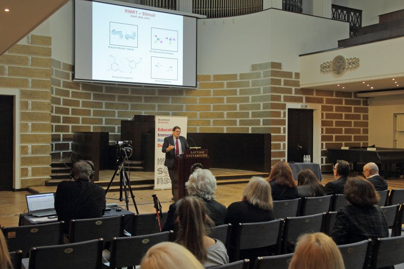 12. Starptautiskais kognitīvo zinātņu, loģikas un komunikācijas simpozijs «Vizuāli telpisko prasmju ietekme uz mācīšanos». Ziemeļrietumu Universitātes (ASV) profesors Deivids Jūtals (David Uttal).