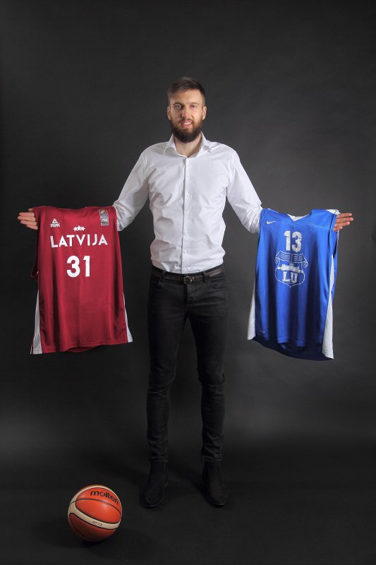 Basketbolists Žanis Peiners. null