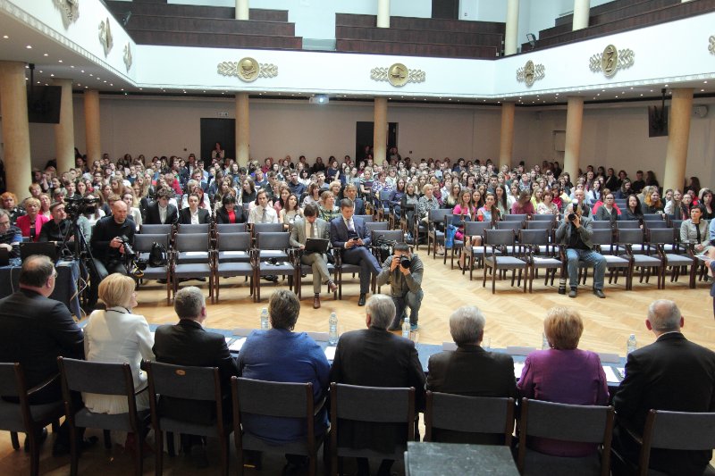 Latvijas skolēnu 42. zinātniskās pētniecības darbu konferences atklāšana. null