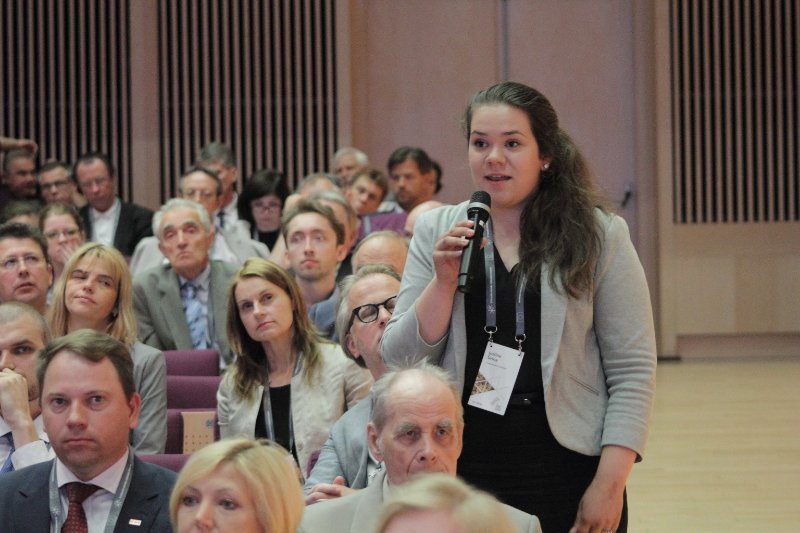 IV Pasaules latviešu zinātnieku kongress, forums «Latvijas Formula 2050». Justīne Širina.