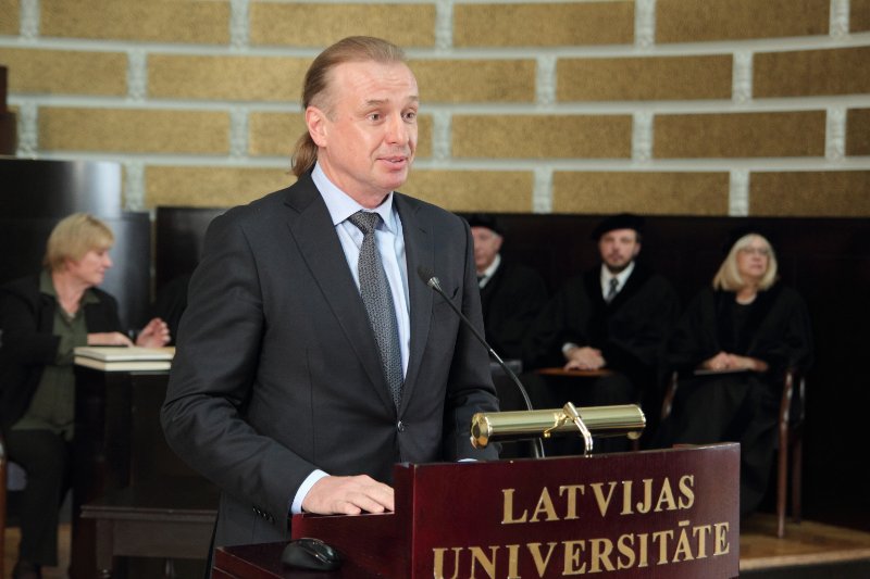 Latvijas Universitātes 99. gadadienai veltīta LU Senāta svinīgā sēde. LU Stratēģijas padomes priekšsēdētājs prof. Andrejs Ērglis.
