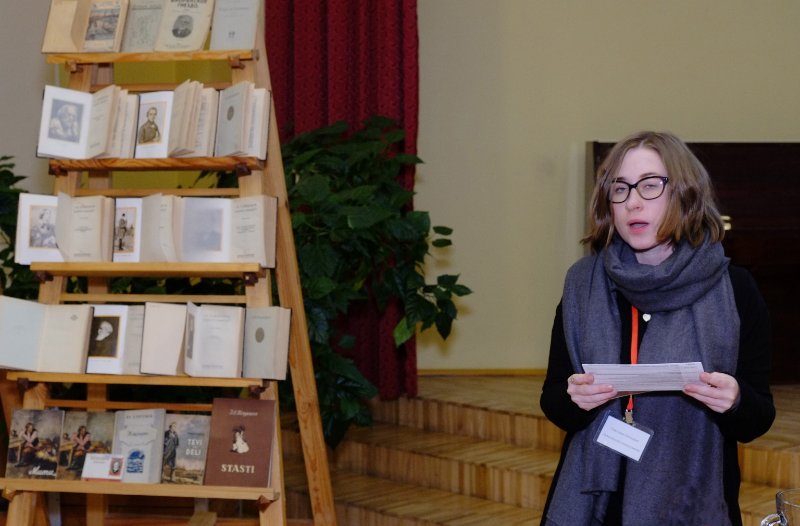 Ivana Turgeņeva 200. jubilejai veltīta starptautiska konference Latvijas Universitātes Akadēmiskajā bibliotēkā. LU Humanitāro zinātņu fakultātes docente Svetlana Pogodina.