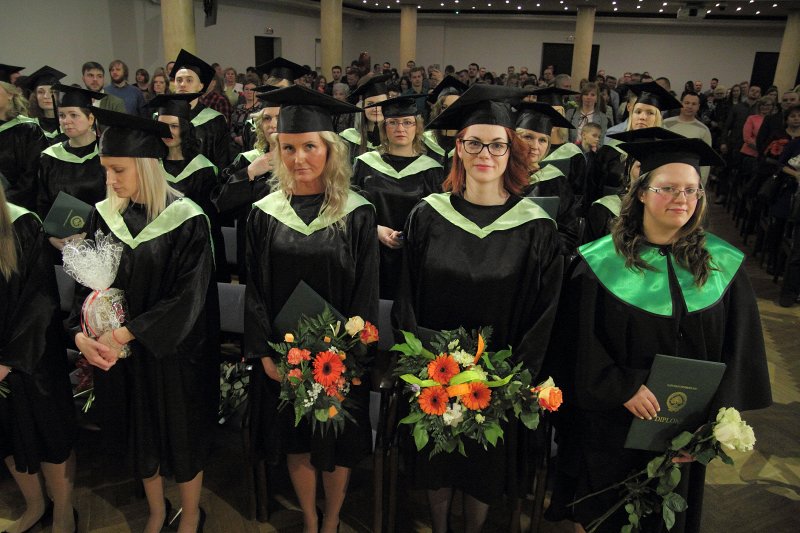 Latvijas Universitātes Biznesa, vadības un ekonomikas fakultātes izlaidums. null