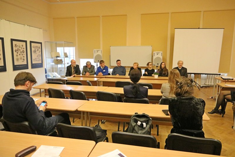 Latvijas Universitātes 77. starptautiskās zinātniskās konferences sekcija “Zinātņu vēsture un muzeoloģija”. Otrās sēdes paneļdiskusija.
