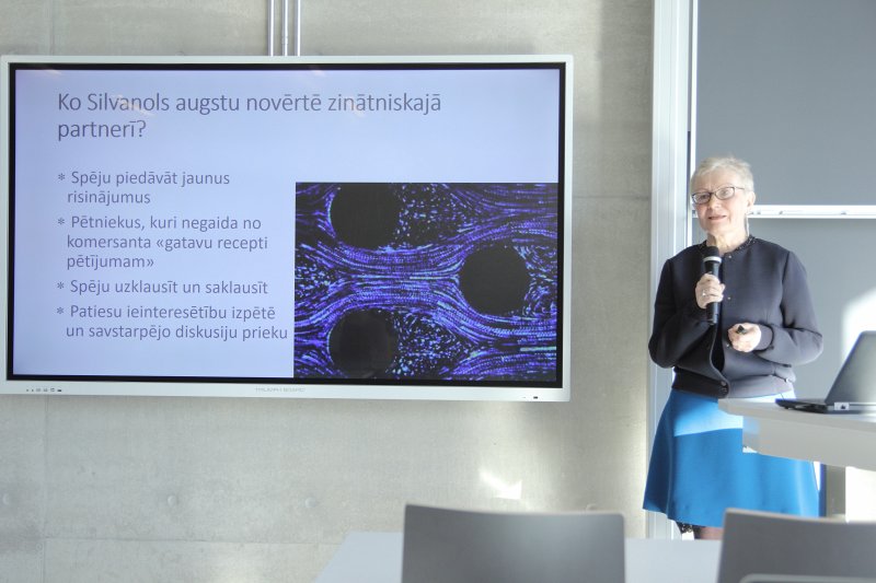 Latvijas Universitātes 77. starptautiskās zinātniskās konferences sesija «Latvijas Universitāte: Zinātne industrijas attīstībai». SIA 'Silvanols' zinātnisko projektu vadītāja Līga Gibnere.