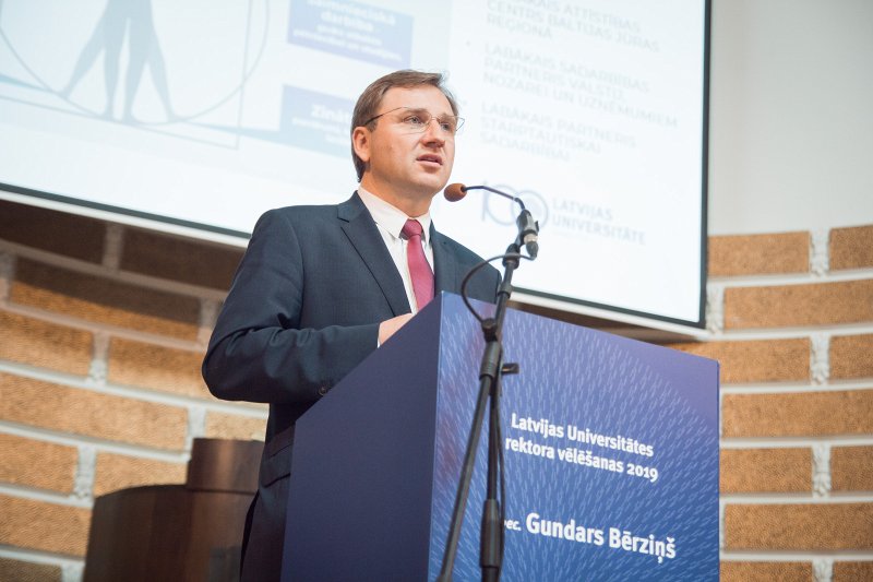 Latvijas Universitātes rektora amata kandidātu profesora Indriķa Muižnieka un profesora Gundara Bērziņa debates. null